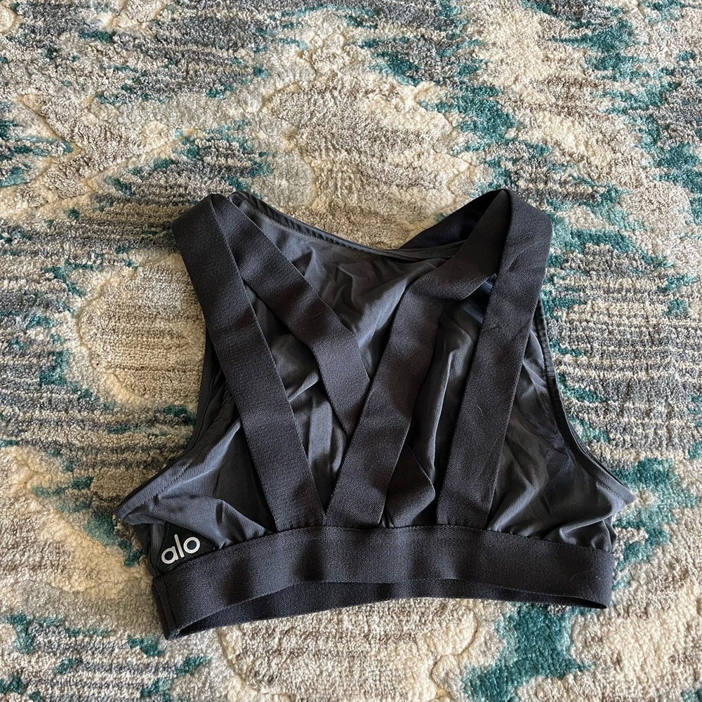 All yoga sports bra